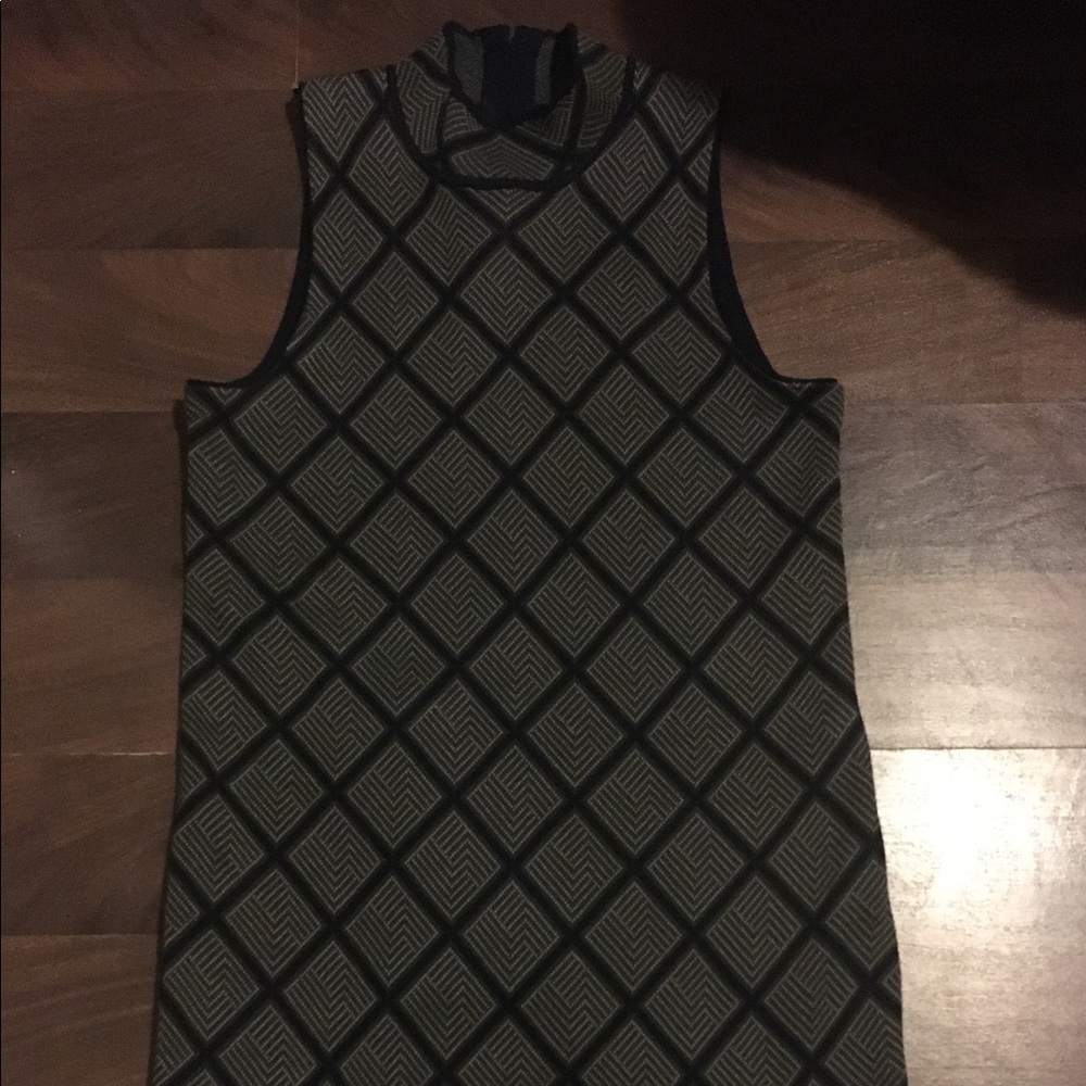 Romeo and Juliet Couture Dress, Size M, NWT